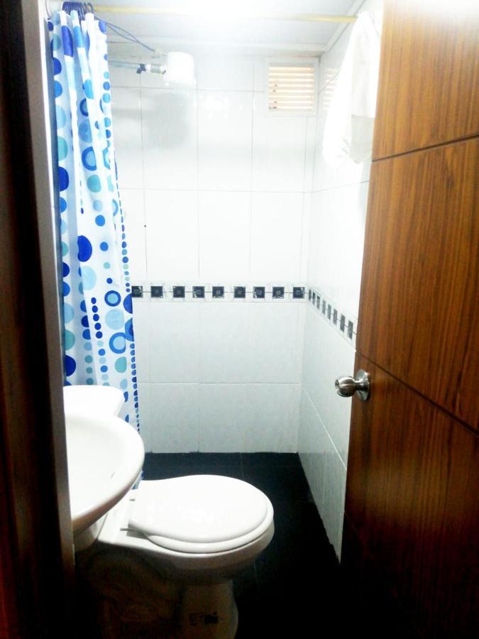 Hospedaje Room'S El Dorado Bogota Ngoại thất bức ảnh